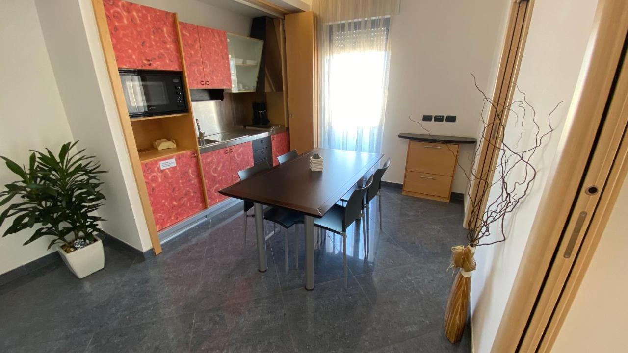 Blu Residence - Hotel Nel Salento Casarano Kültér fotó
